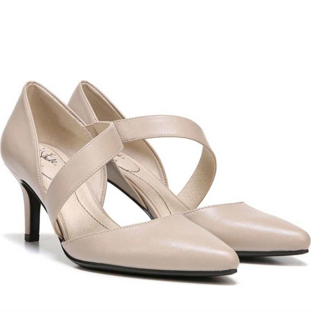 LifeStride Asymetric Strap Pump